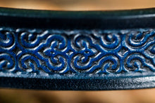 Load image into Gallery viewer, Leather BDSM Training Collar-Black &amp; Blue
