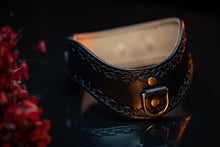 Load image into Gallery viewer, Leather BDSM Collar- Laurel - Solid Brass Hardware
